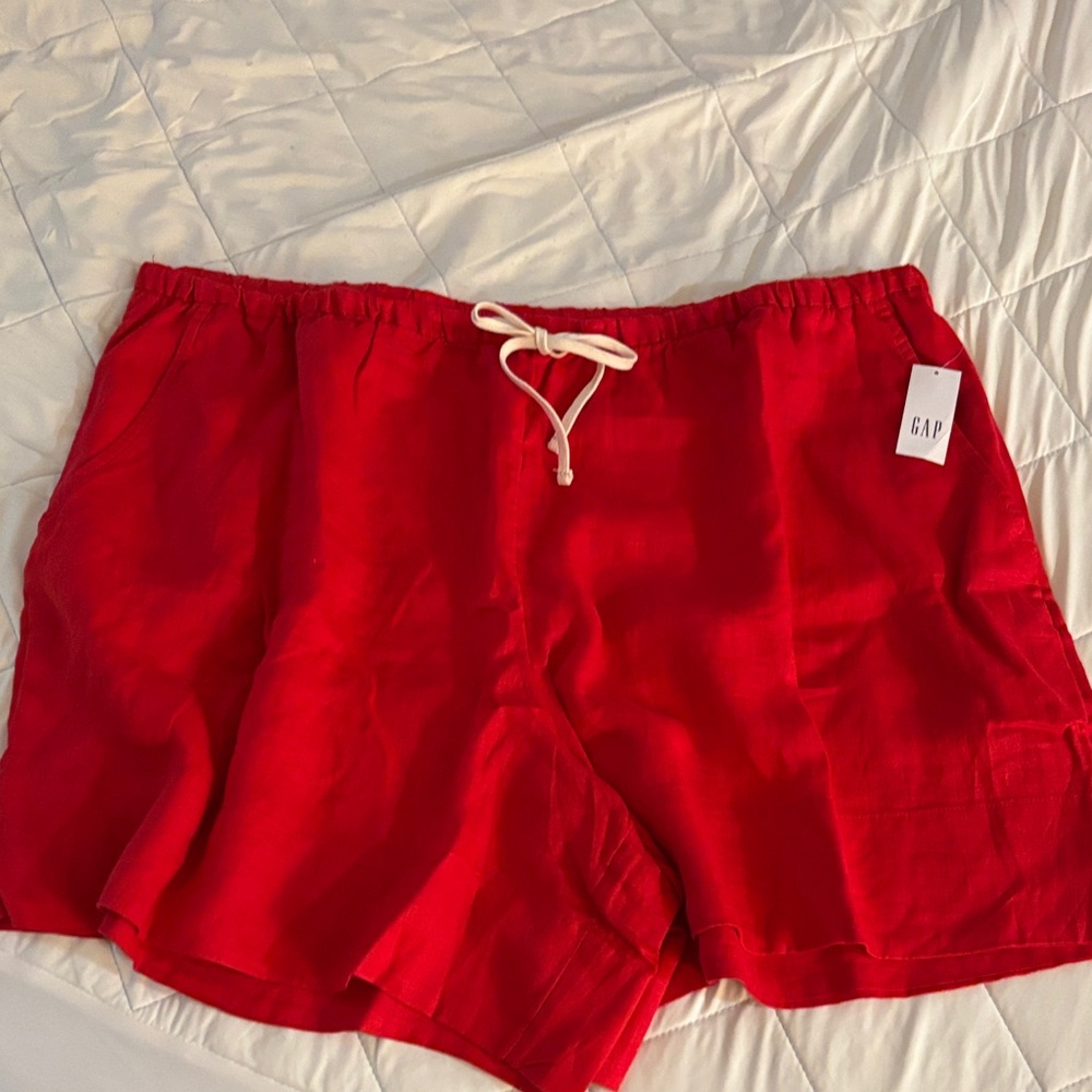 GAP Women's Vibrant Red Athletic Shorts